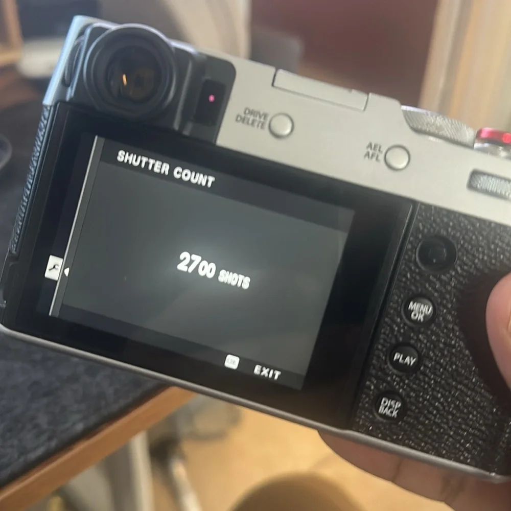 Fujifilm x100v